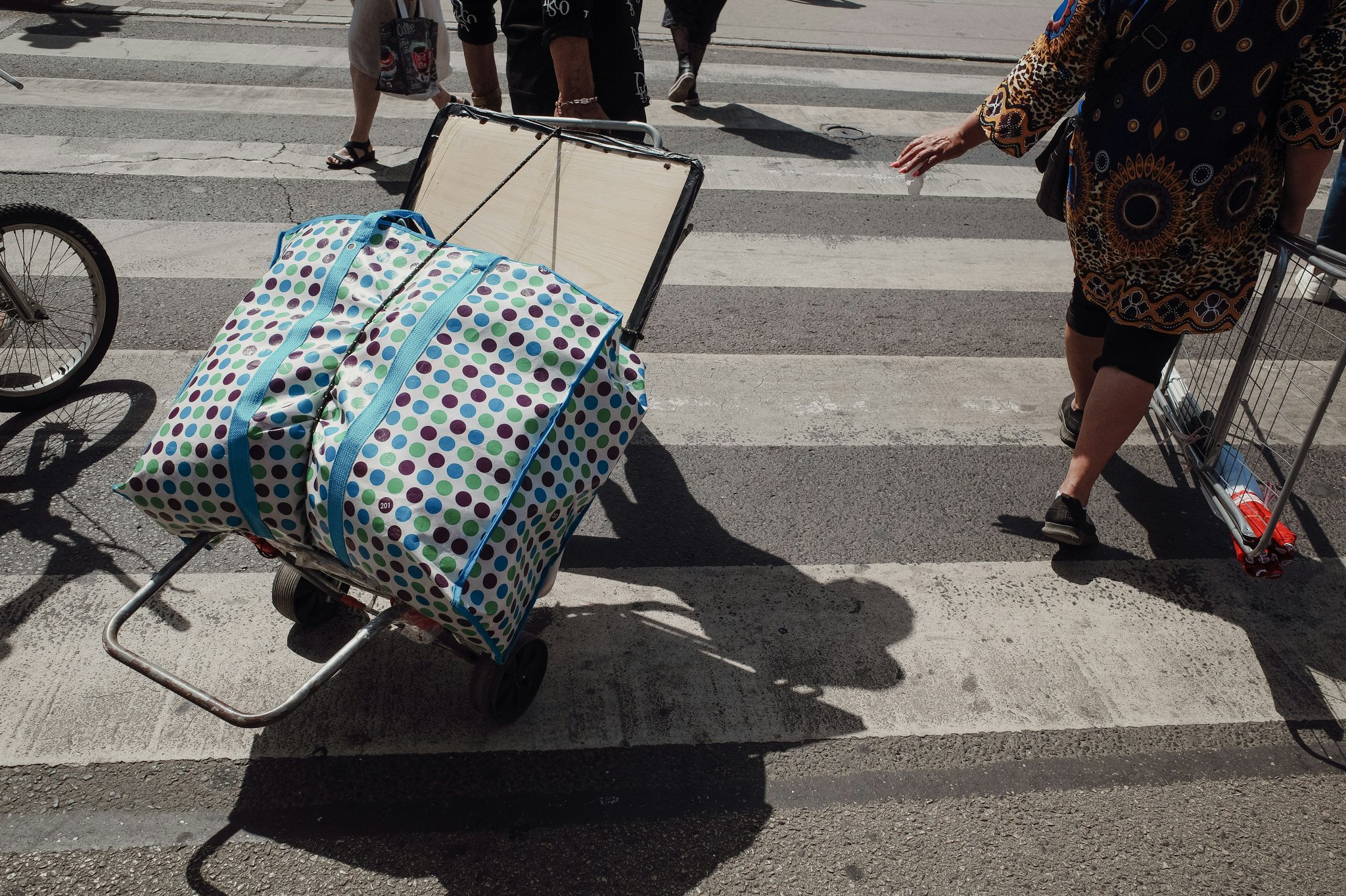 How to Use a Lost Baggage Locator to Save Your Travel Sanity
