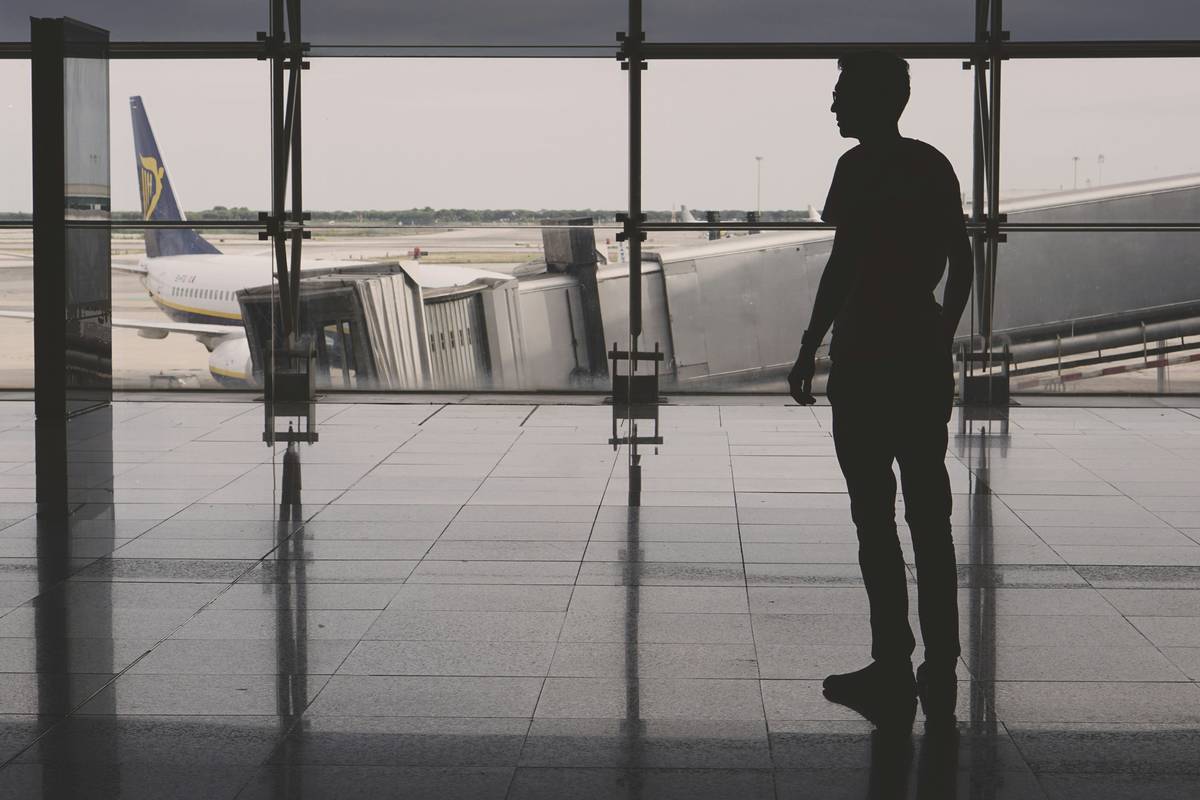 The Ultimate Guide to Delayed Luggage Tracker: How Baggage Delay Insurance Can Save Your Trip