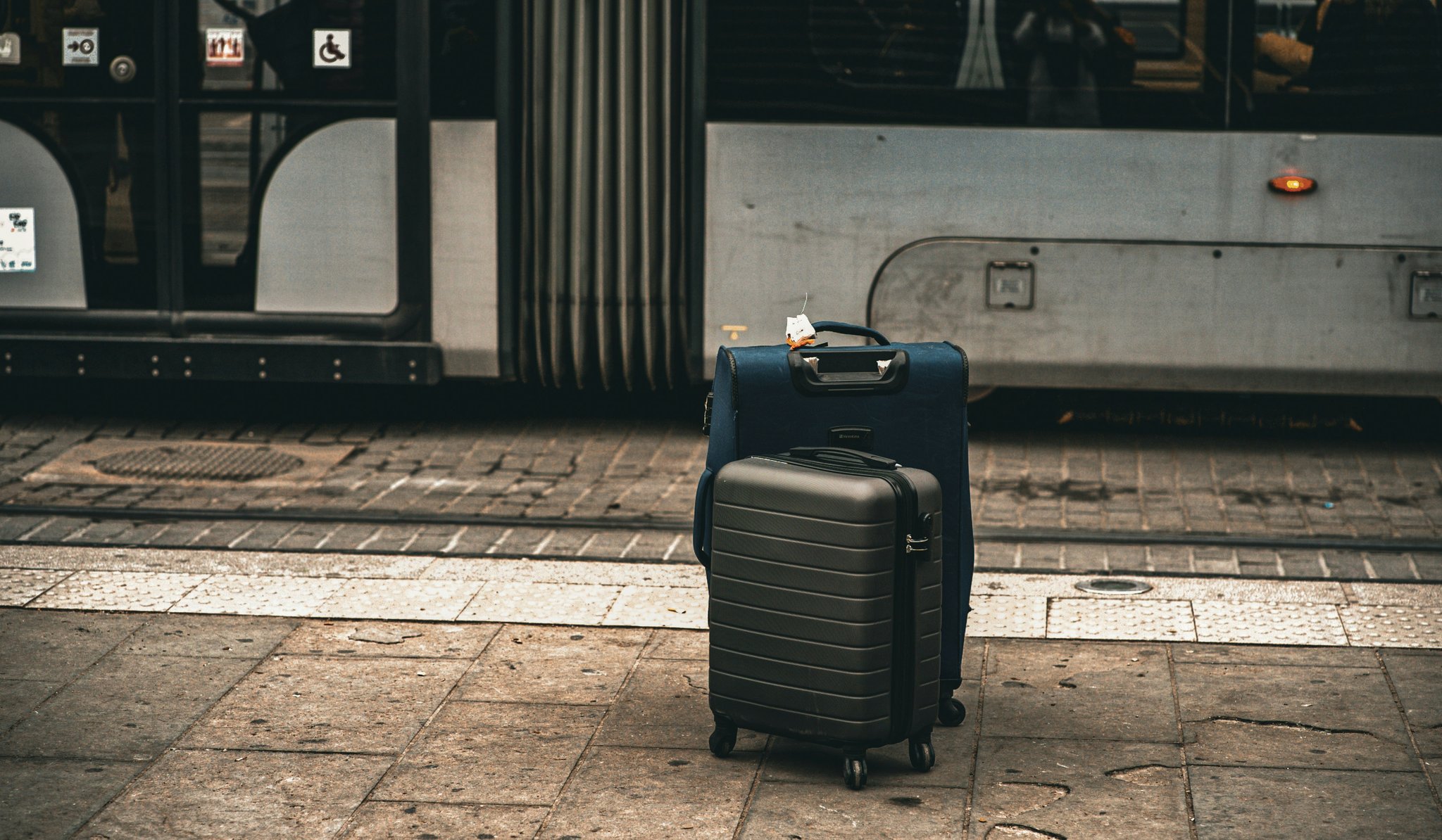 Tips for handling travel baggage efficiently