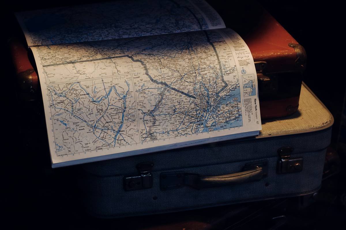 Why Your Next Trip Needs a Baggage Tracking System Plan (And How to Actually Use One)